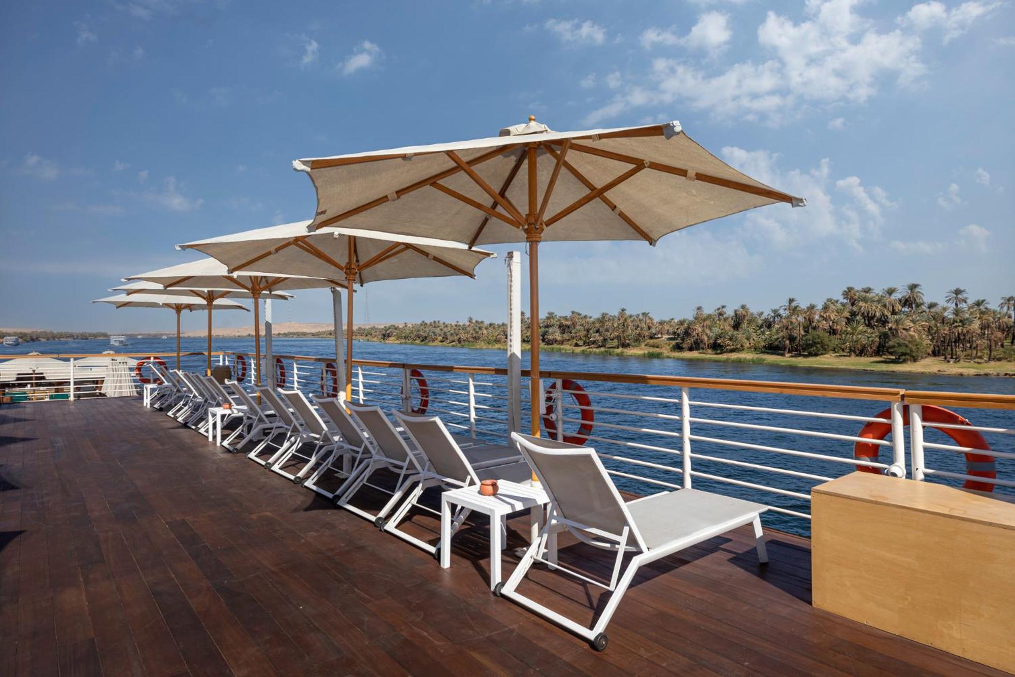 Tia Boutique Nile Cruise - Every Monday From Luxor For 04 & 07 Nights - Every Friday From Aswan For 03 & 07 Nights Eksteriør bilde