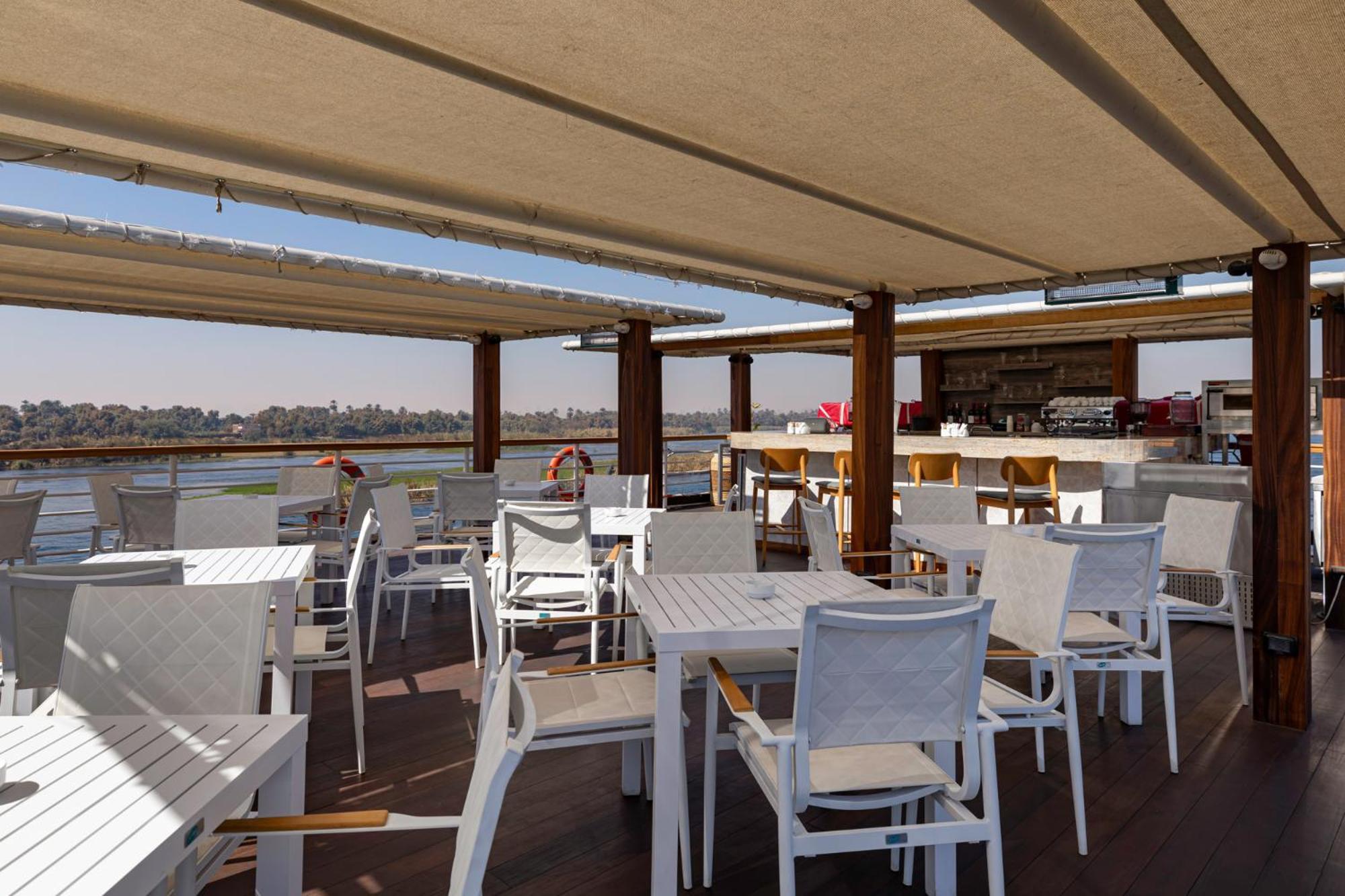 Tia Boutique Nile Cruise - Every Monday From Luxor For 04 & 07 Nights - Every Friday From Aswan For 03 & 07 Nights Eksteriør bilde
