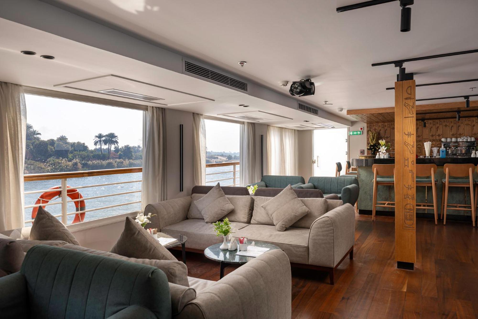 Tia Boutique Nile Cruise - Every Monday From Luxor For 04 & 07 Nights - Every Friday From Aswan For 03 & 07 Nights Eksteriør bilde