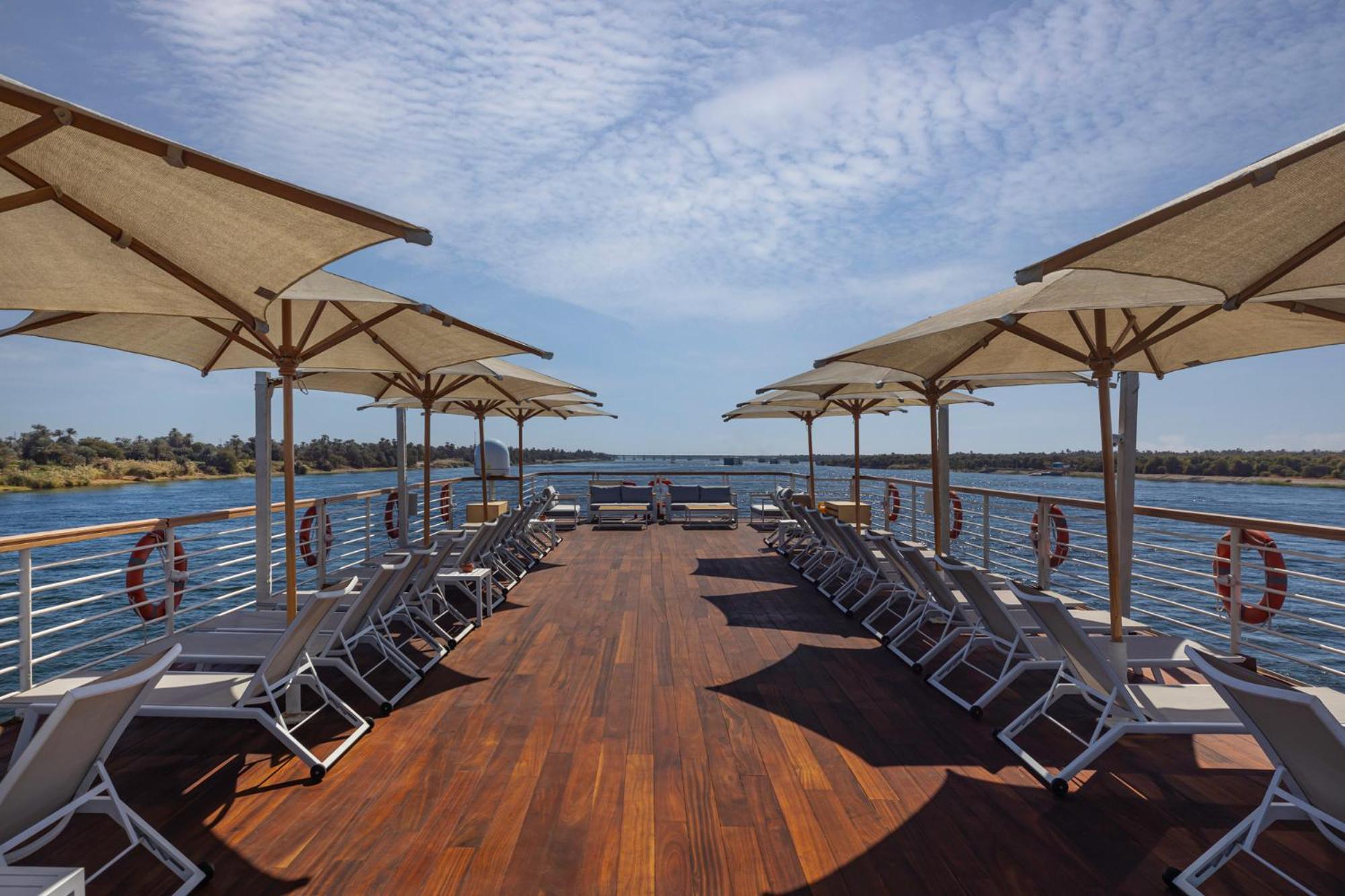 Tia Boutique Nile Cruise - Every Monday From Luxor For 04 & 07 Nights - Every Friday From Aswan For 03 & 07 Nights Eksteriør bilde