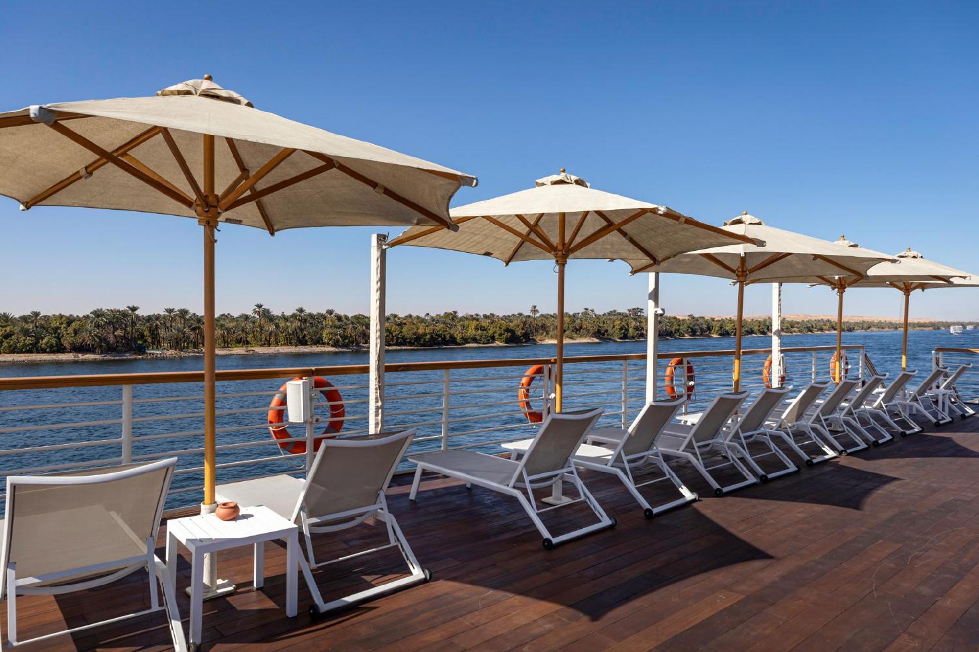 Tia Boutique Nile Cruise - Every Monday From Luxor For 04 & 07 Nights - Every Friday From Aswan For 03 & 07 Nights Eksteriør bilde